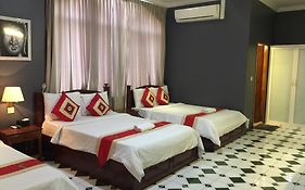 Nice Beach Hotel